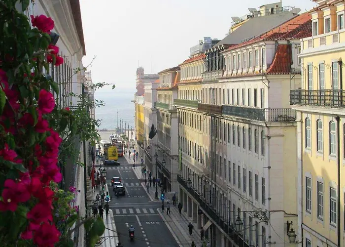 Apartment Baixa/Chiado view Tagus